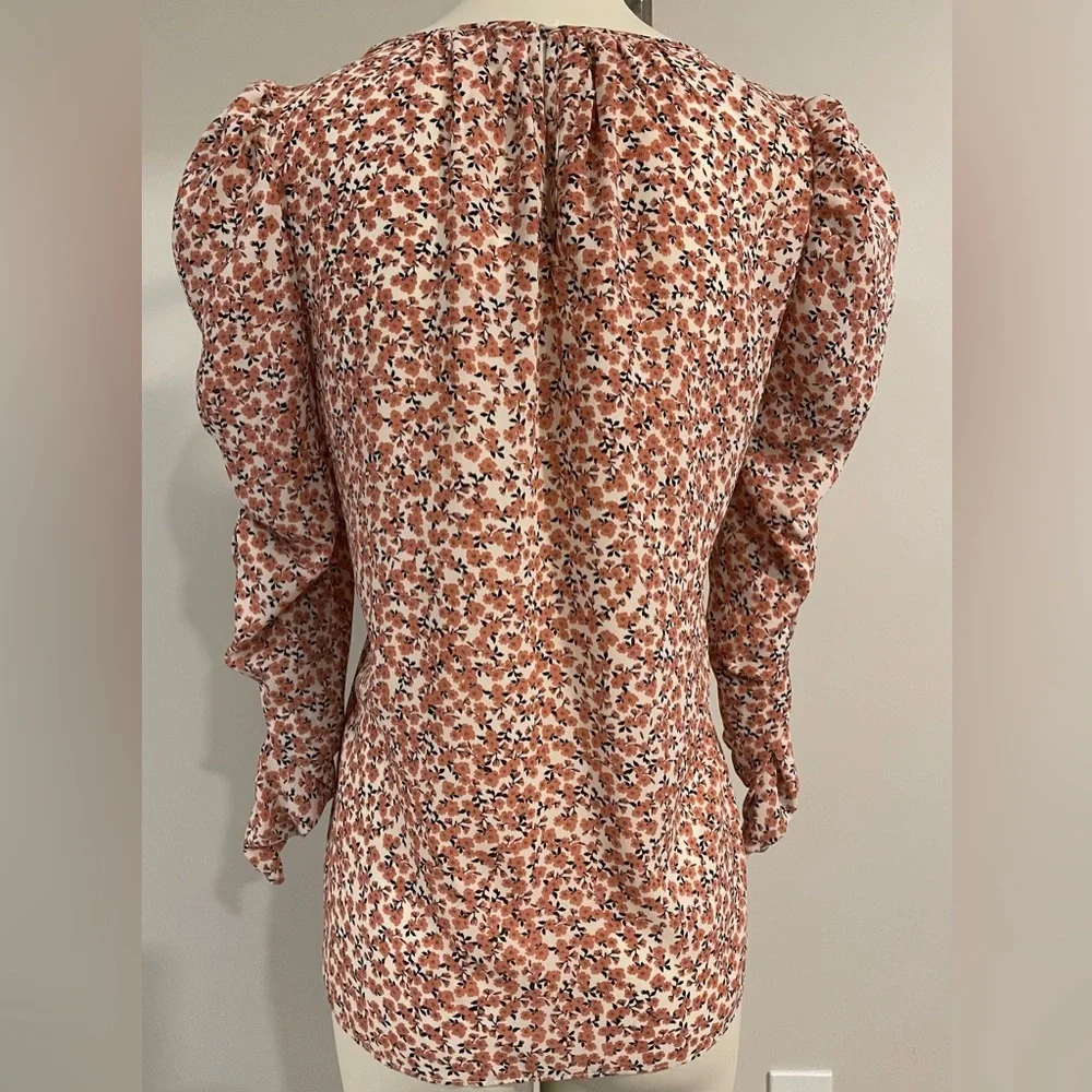NWT Max Studio Medium ruched sleeve floral flowy blouse shirt - Picture 9 of 9
